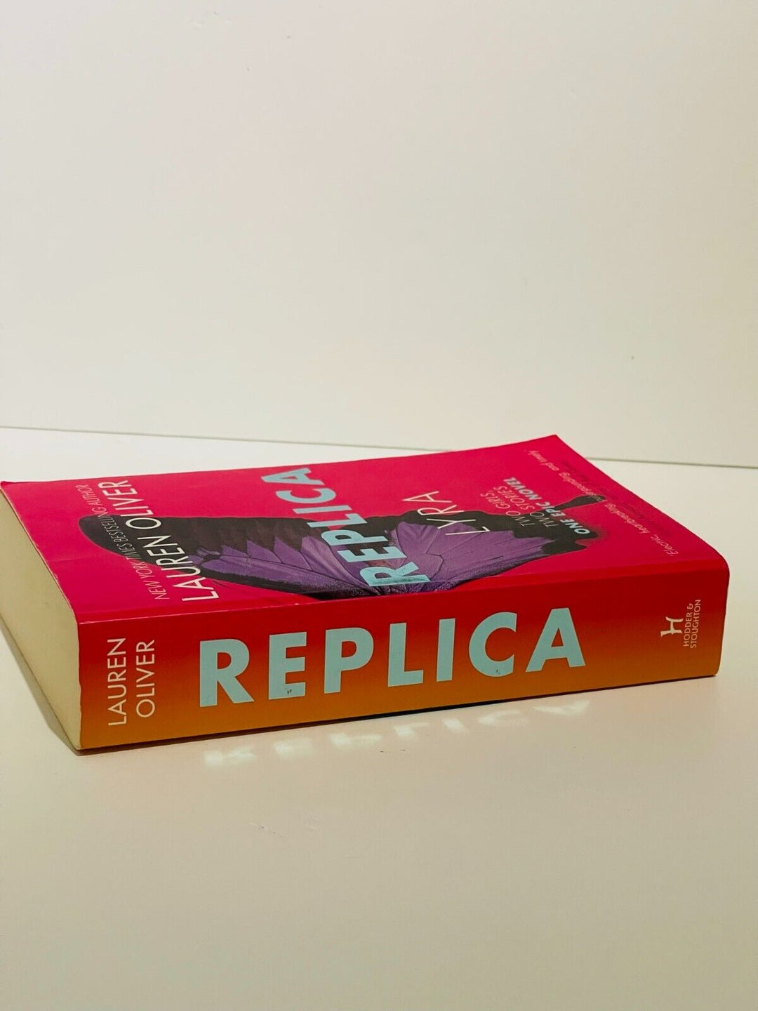 Replica: Gemma /Lyra Vol 1