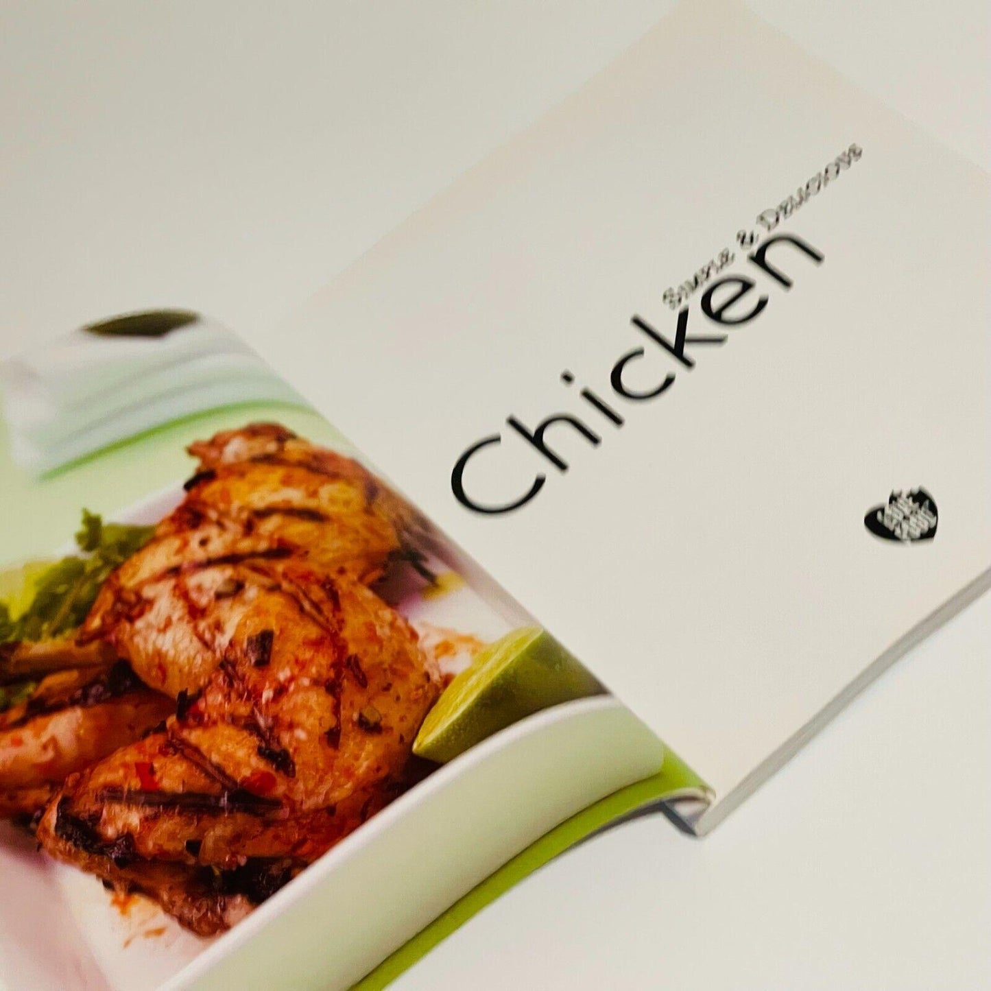 Simple & Delicious Chicken Cookbook - Miss Holley Emma's Bookroom