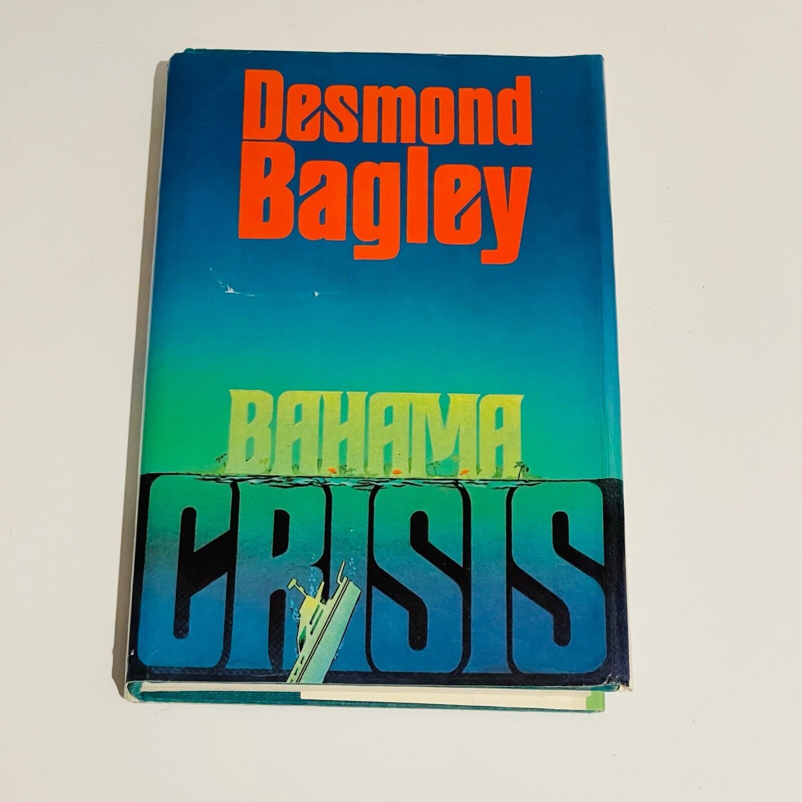 Bahama Crisis - Miss Holley Emma's Bookroom